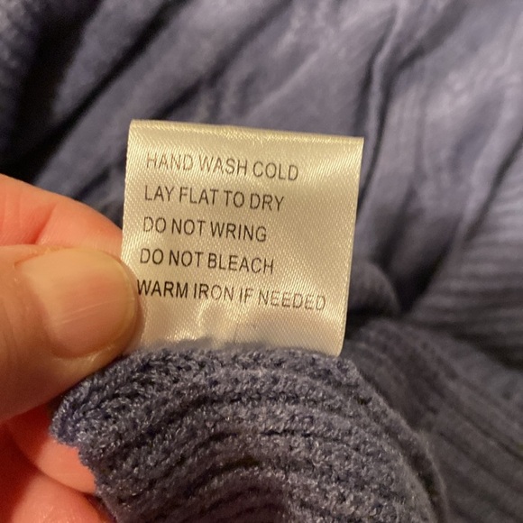 XL Belldini blue sexy shoulder sweater with cowl neck - NWT - Picture 7 of 7